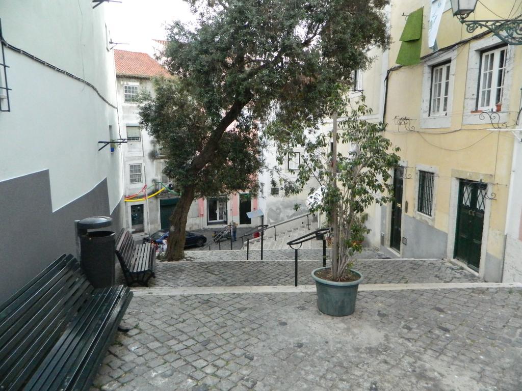 Enjoy Casa Dos Corvos Apartment Lisbona Esterno foto